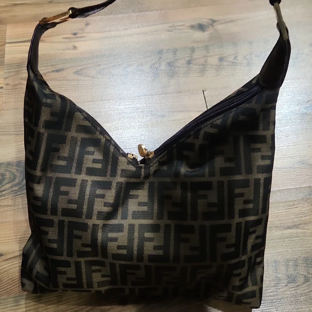 Fendi Hobo Bag - Picture 2 of 16